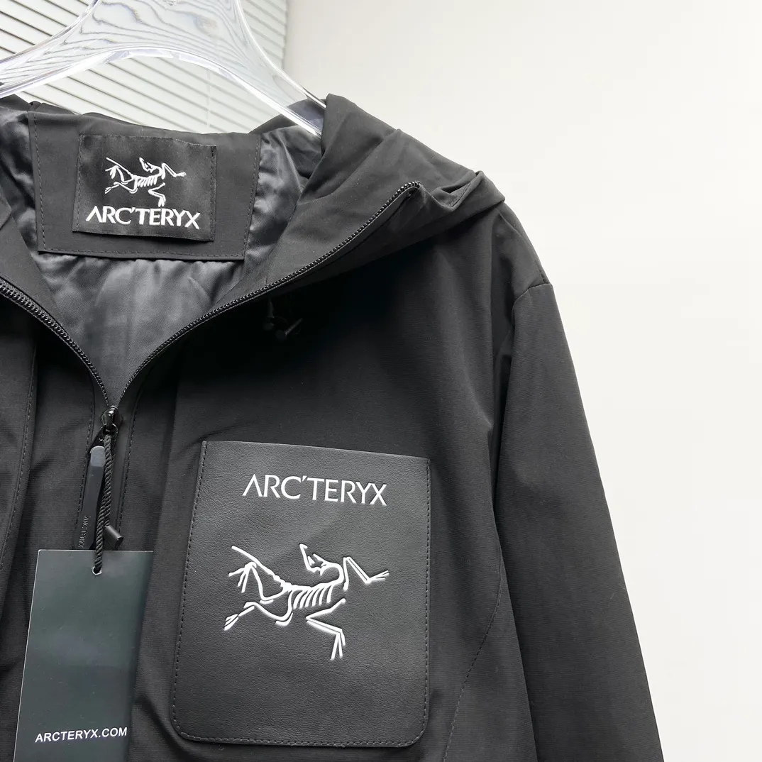 Same Style， ， 2026 New Arrival ， Original Premium Breathable ， ， ， Quality。 ， Sizes：M～3XL，
